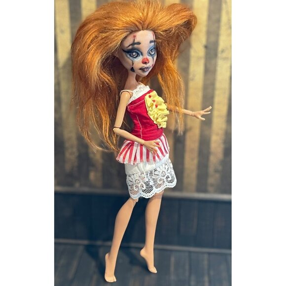 Custom OOAK Monster High Doll Cleo De Nile Circus Clown - Picture 9 of 10